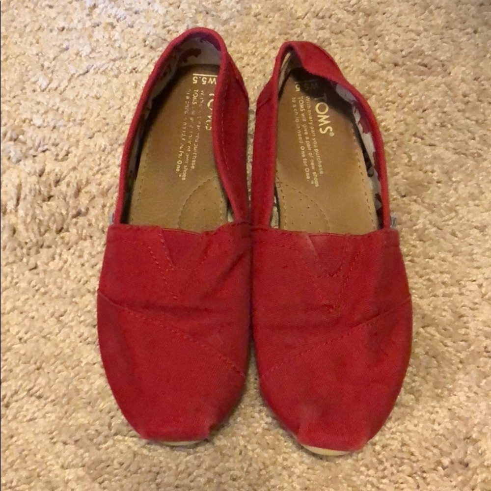 Red Toms